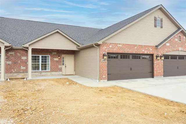 $554,935 | 192 Santa Elena Drive, Wentzville, MO 63385