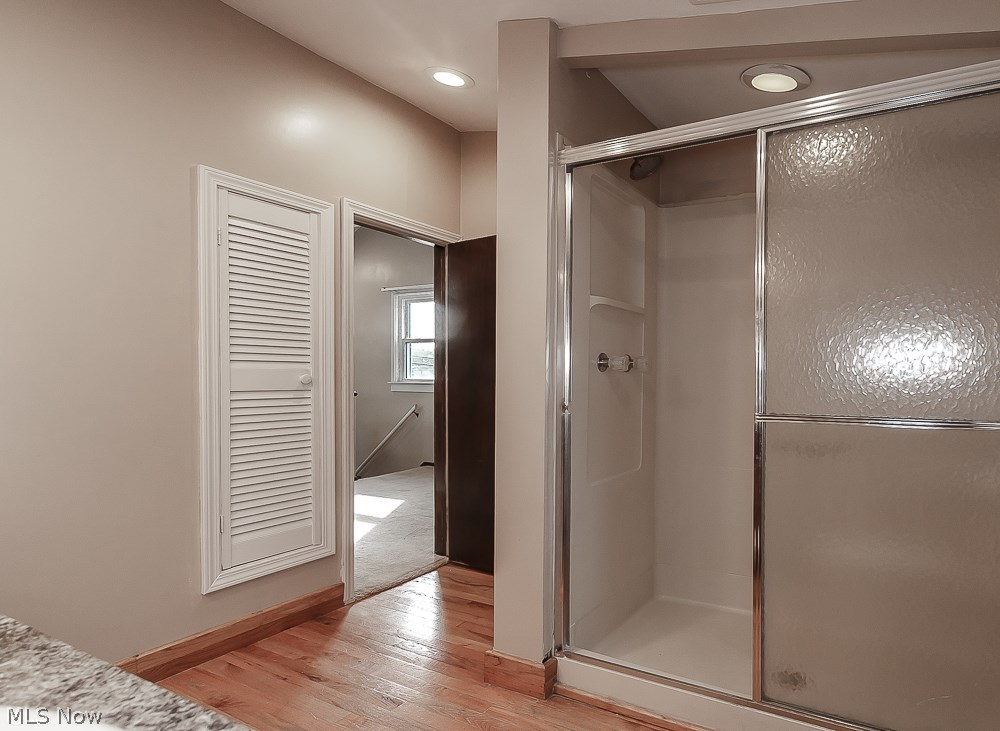 1281 Mayfield Ridge Road Cleveland, OH 44124 - Photo 21 of 34