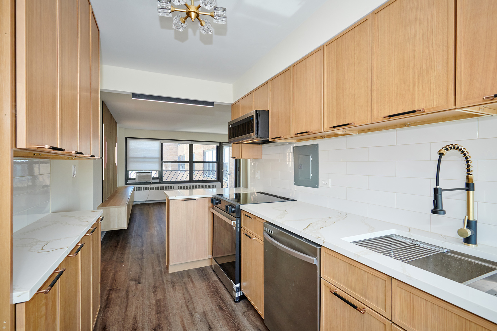 6118 North Sheridan Road, Unit 707 Chicago, IL 60660 - Photo 13 of 23