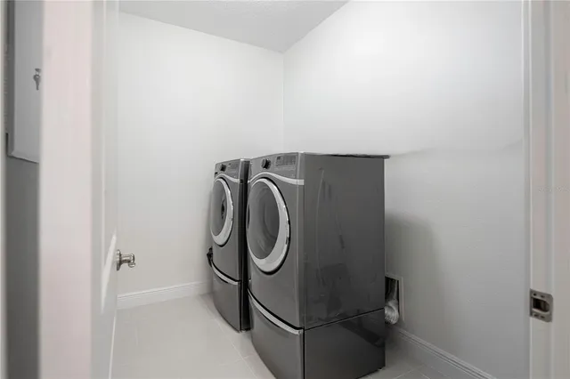 $1,799,000 | 8419 Karwick Street, Orlando, FL 32836