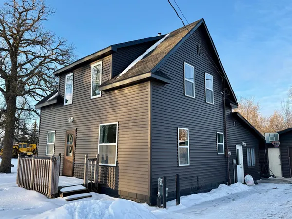 $199,900 | 301 7th Avenue Southeast, Roseau, MN 56751