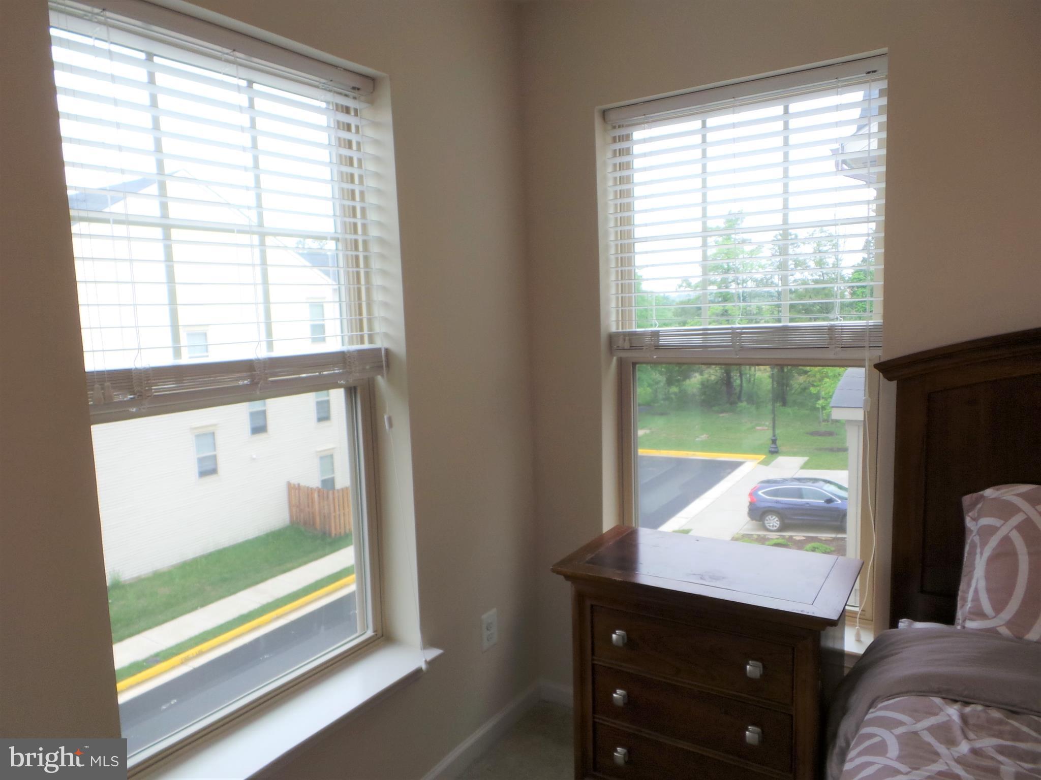 25278 Arrowroot Terrace Chantilly, VA 20152 - Photo 25 of 30 Bedroom 2-2