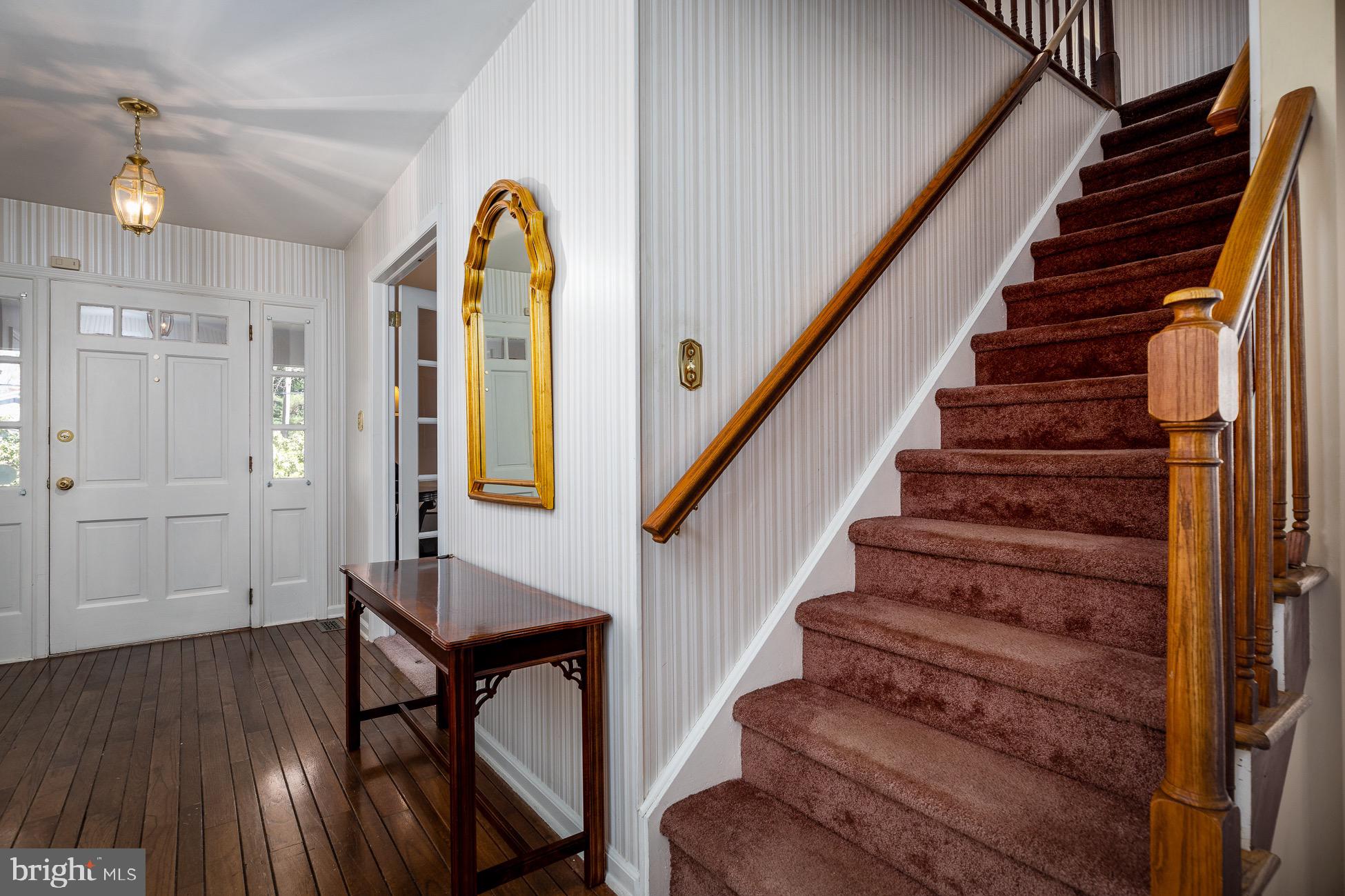 23 Sunset Road Trenton, NJ 08648 - Photo 7 of 38