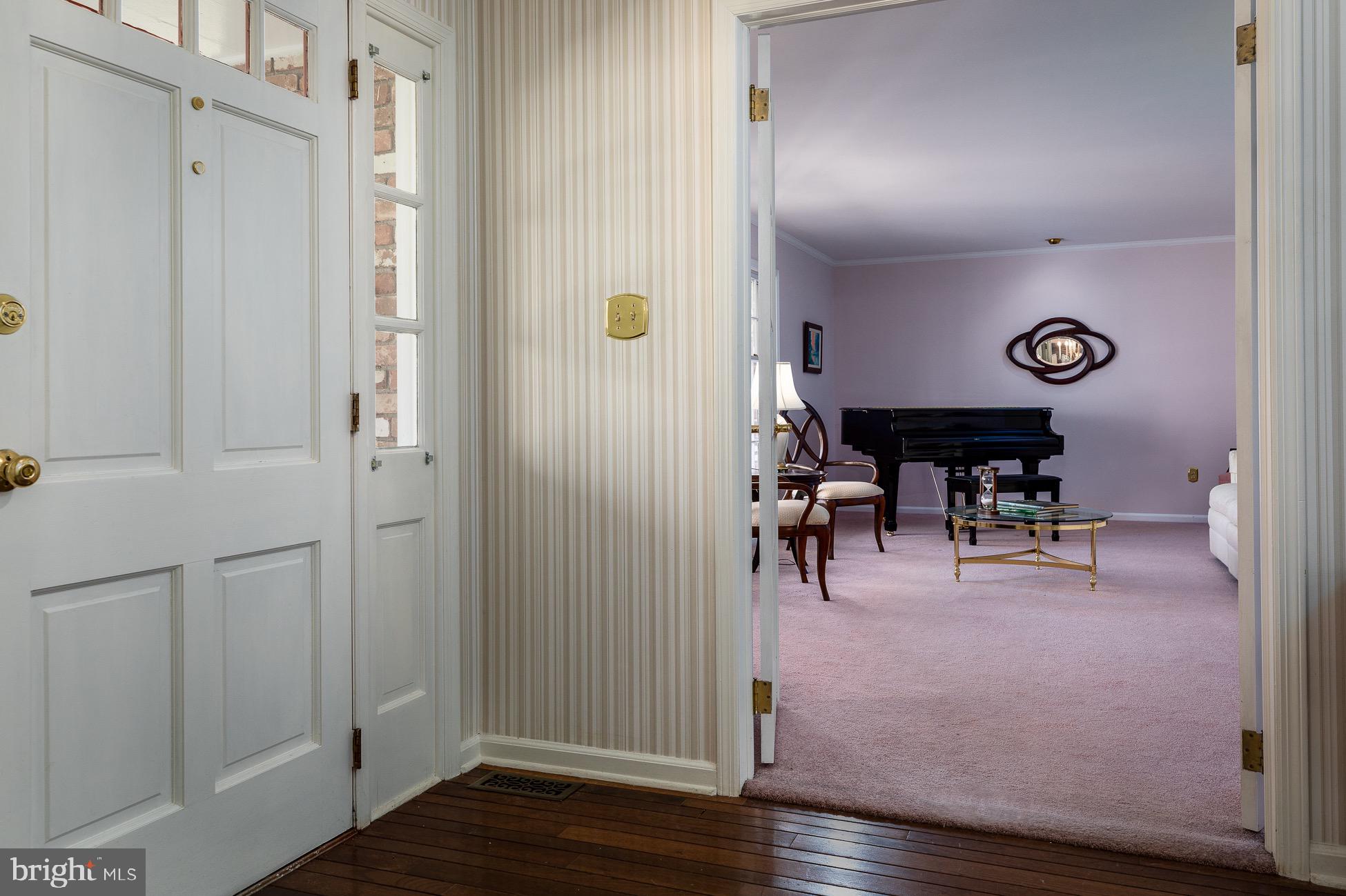 23 Sunset Road Trenton, NJ 08648 - Photo 10 of 38