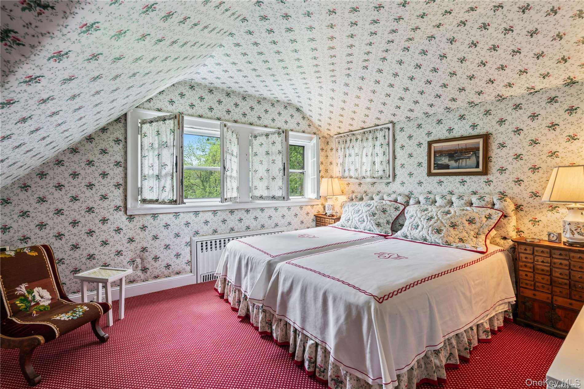 200 Cleft Road Mill Neck, NY 11765 - Photo 22 of 36 Guest Bedroom
