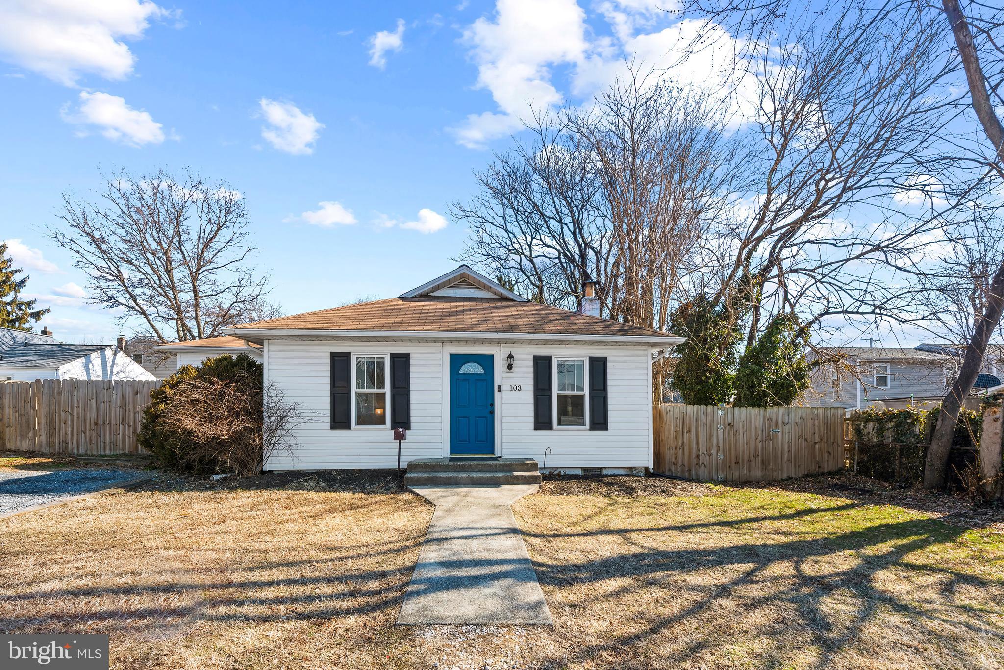 103 Arundel Road Pasadena, MD 21122 - Photo 3 of 29