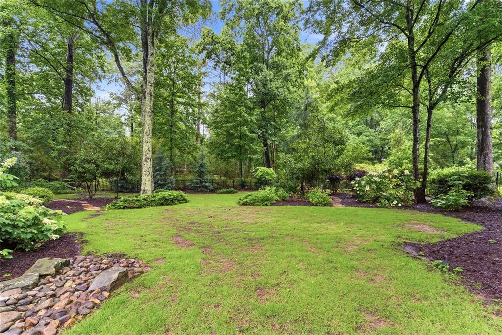 1407 Independence Way Marietta, GA 30062 - Photo 20 of 28
