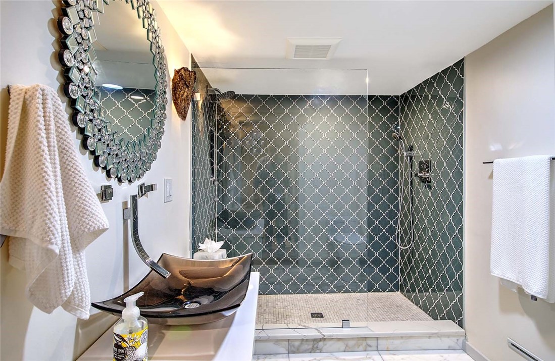 10 Exchange Court, Unit 203 Pawtucket, RI 02860 - Photo 24 of 49 Full Bath main level