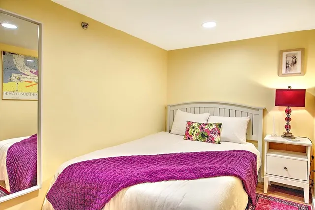 $549,000 | 10 Exchange Court, Unit 203, Pawtucket, RI 02860