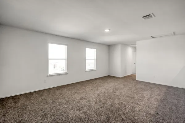 $2,400 | 15130 Pr Ml Drive, New Caney, TX 77357