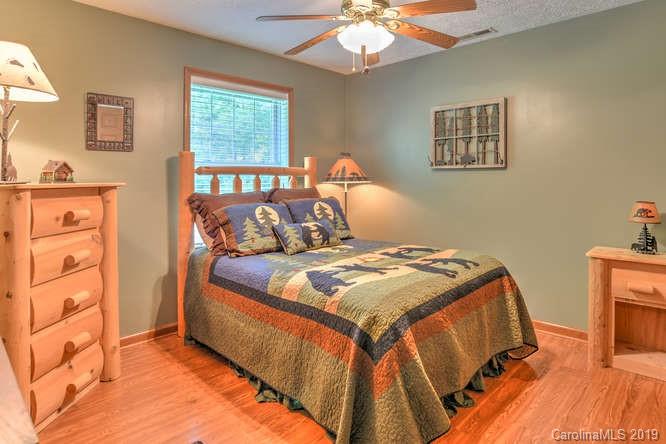 964 Sorrells Cove Road Clyde, NC 28721 - Photo 15 of 33