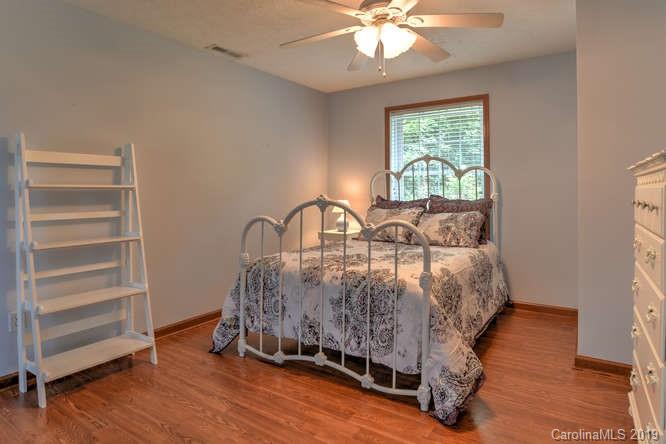 964 Sorrells Cove Road Clyde, NC 28721 - Photo 20 of 33