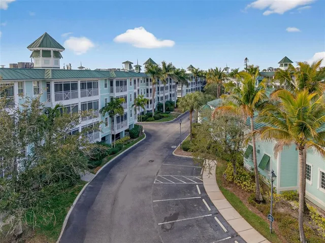 $189,900 | 5115 Melbourne Street, Unit A303, Punta Gorda, FL 33980