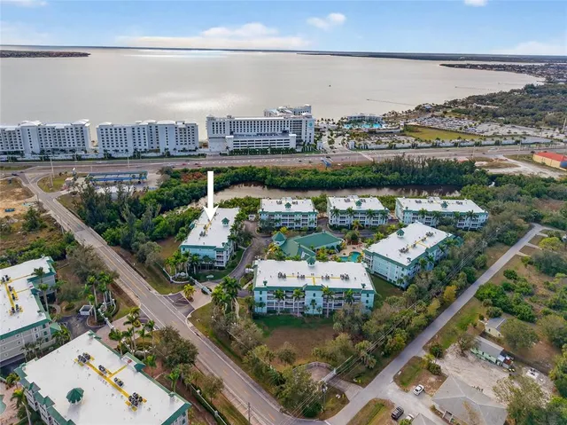 $189,900 | 5115 Melbourne Street, Unit A303, Punta Gorda, FL 33980