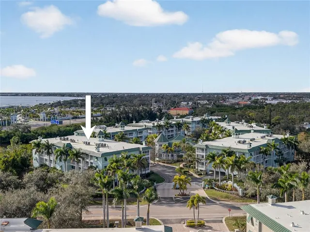 $189,900 | 5115 Melbourne Street, Unit A303, Punta Gorda, FL 33980