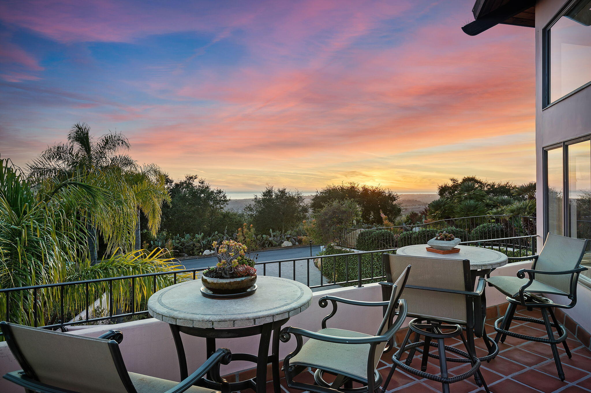 1260 Northridge Road Santa Barbara, CA 93105 - Photo 36 of 46 Sunset Dinner