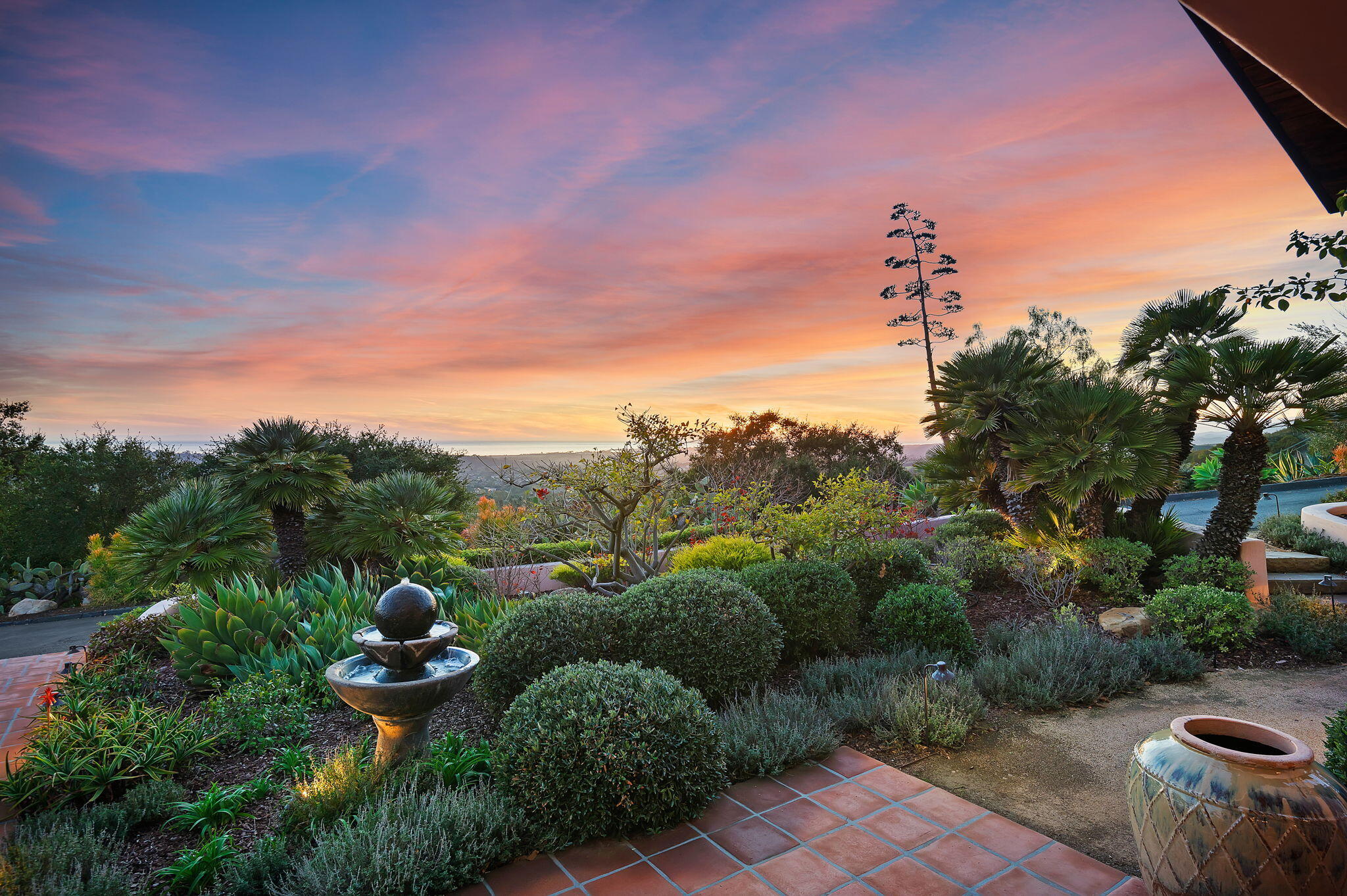 1260 Northridge Road Santa Barbara, CA 93105 - Photo 44 of 46 Sunset from the Front