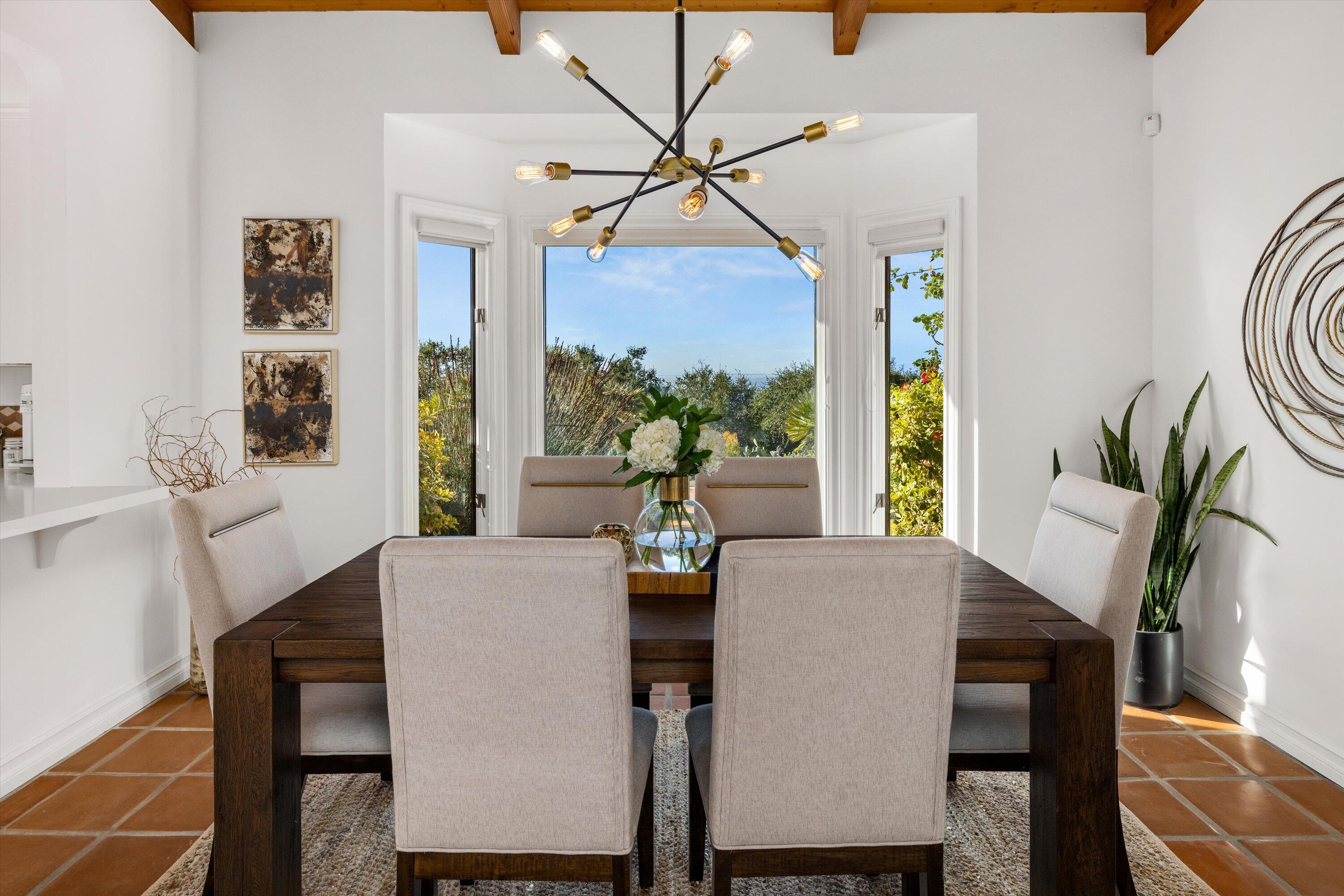 1260 Northridge Road Santa Barbara, CA 93105 - Photo 9 of 46 Dining Room3_1260 Northridge