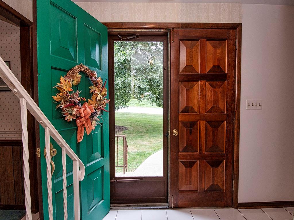 305 McMurray Road Pittsburgh, PA 15241 - Photo 2 of 19 Gallery Image 2