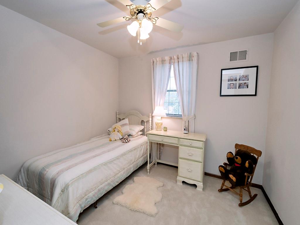 305 McMurray Road Pittsburgh, PA 15241 - Photo 11 of 19 Gallery Image 11