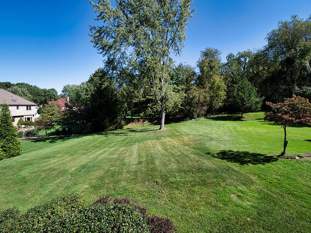 305 McMurray Road Pittsburgh, PA 15241 - Photo 18 of 19 Gallery Image 18