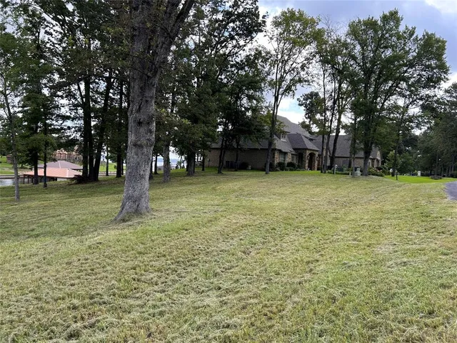 $350,000 | 21253 Jamison Drive, Chandler, TX 75758