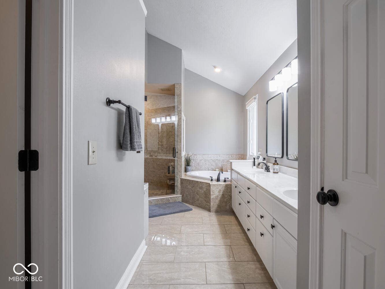 12294 Ridgeside Road Indianapolis, IN 46256 - Photo 35 of 99