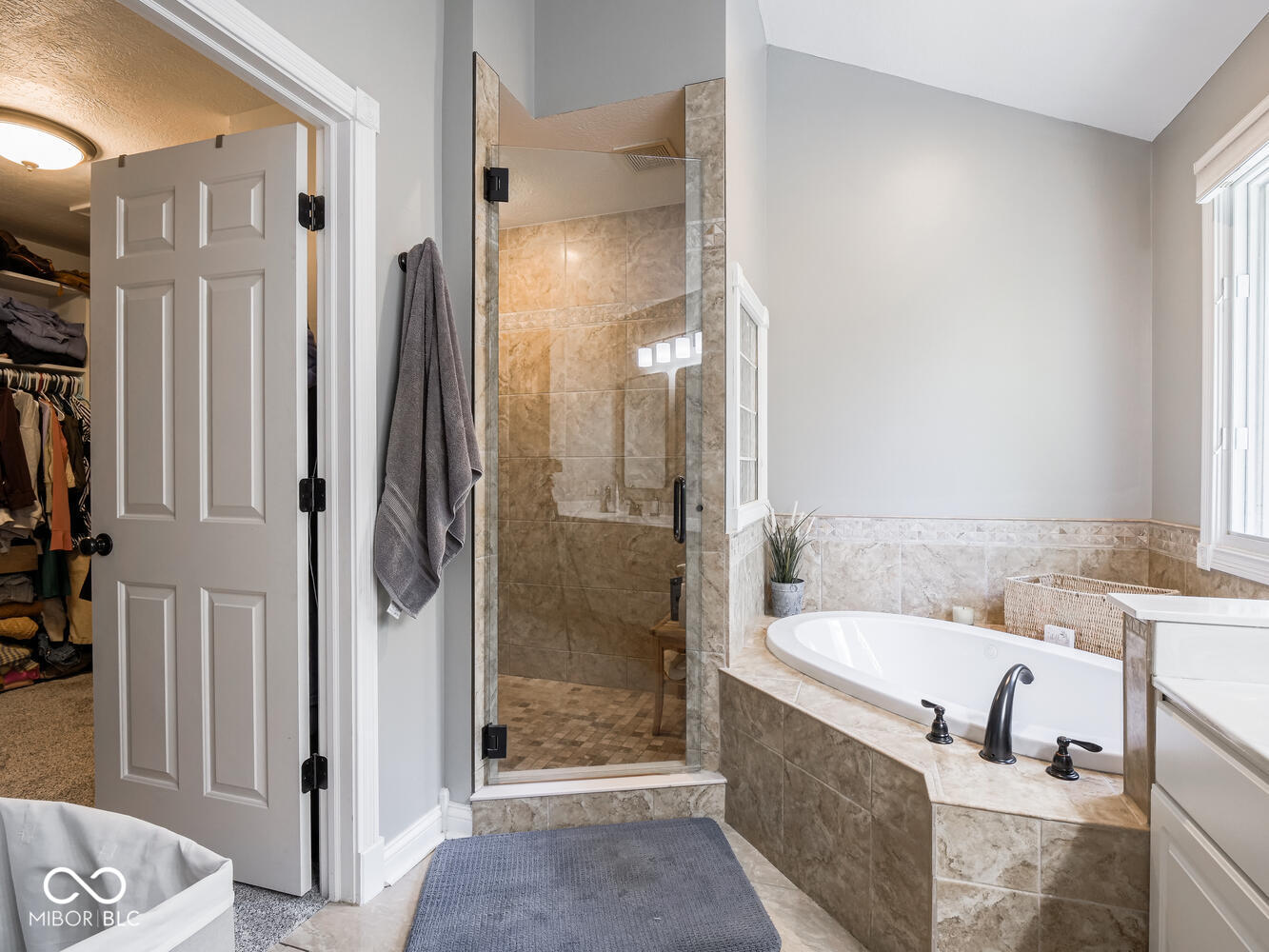 12294 Ridgeside Road Indianapolis, IN 46256 - Photo 38 of 99