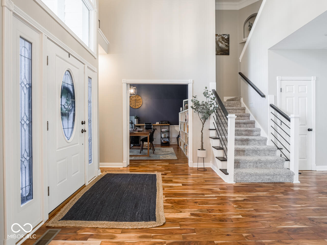 12294 Ridgeside Road Indianapolis, IN 46256 - Photo 6 of 99