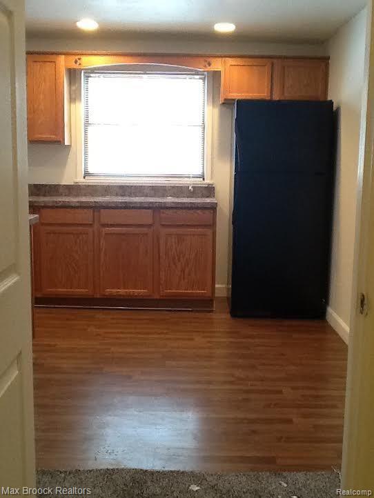 1144 Beta Road Walled Lake, MI 48390 - Photo 6 of 12 unnamed (11).jpg