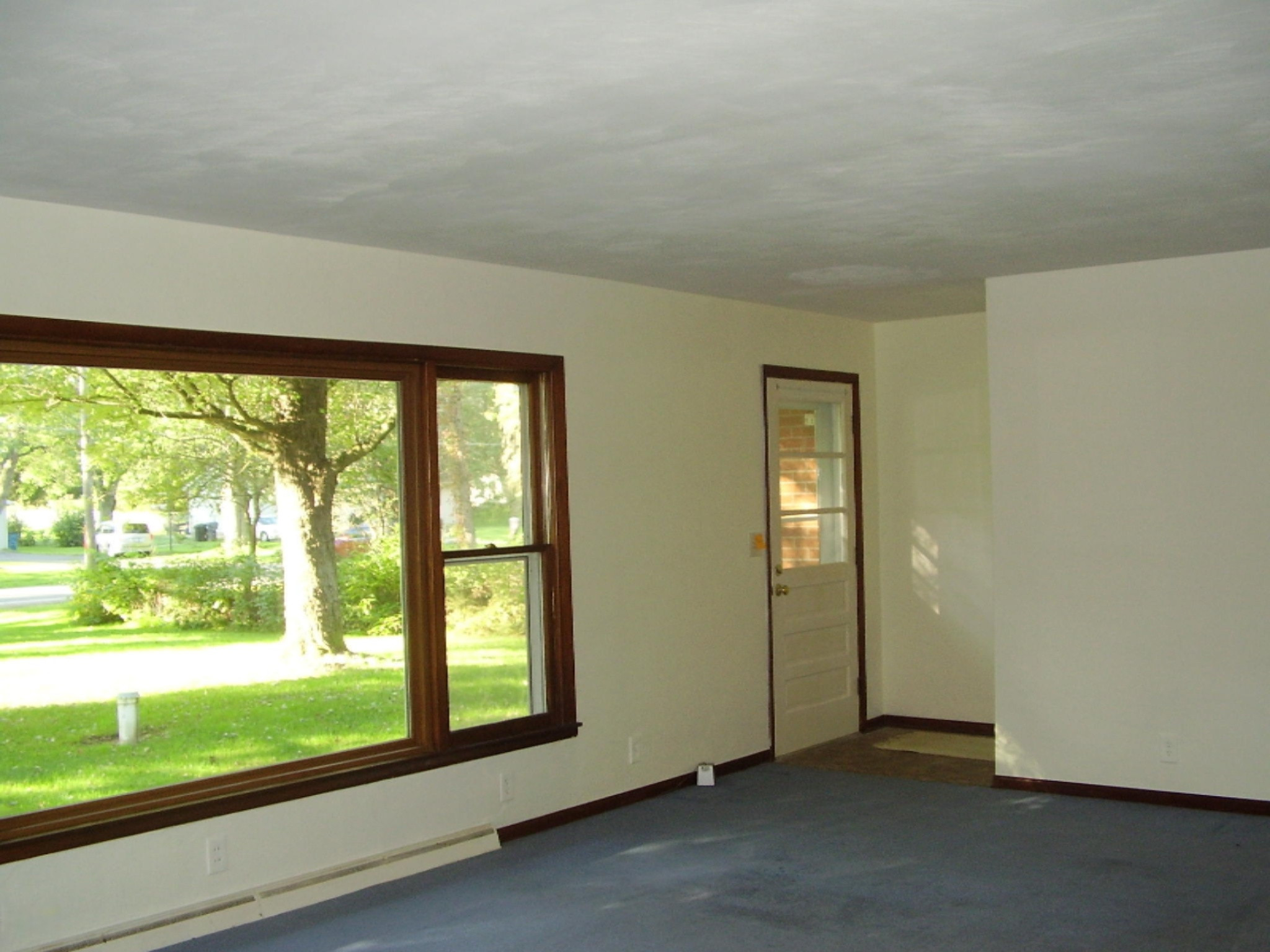3065 Pipestone Road Benton Harbor, MI 49022 - Photo 10 of 32 P5240002