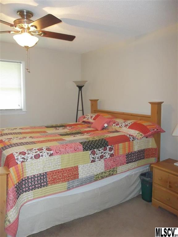 4576 Queens Road Hickory, NC 28602 - Photo 8 of 10 Gallery Image 8
