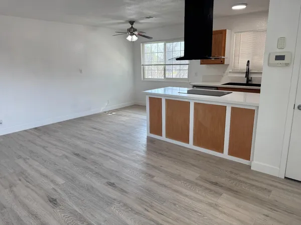 $185,000 | 2216 Peach Avenue, Unit 4, Clovis, CA 93612