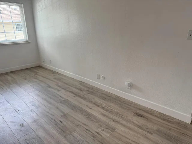 $185,000 | 2216 Peach Avenue, Unit 4, Clovis, CA 93612