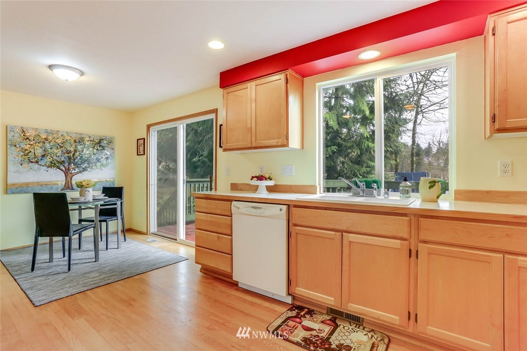14741 Southeast 185th Place Renton, WA 98058 - Photo 11 of 26 Gallery Image 11