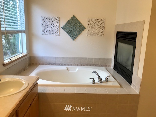 14741 Southeast 185th Place Renton, WA 98058 - Photo 17 of 26 Gallery Image 17