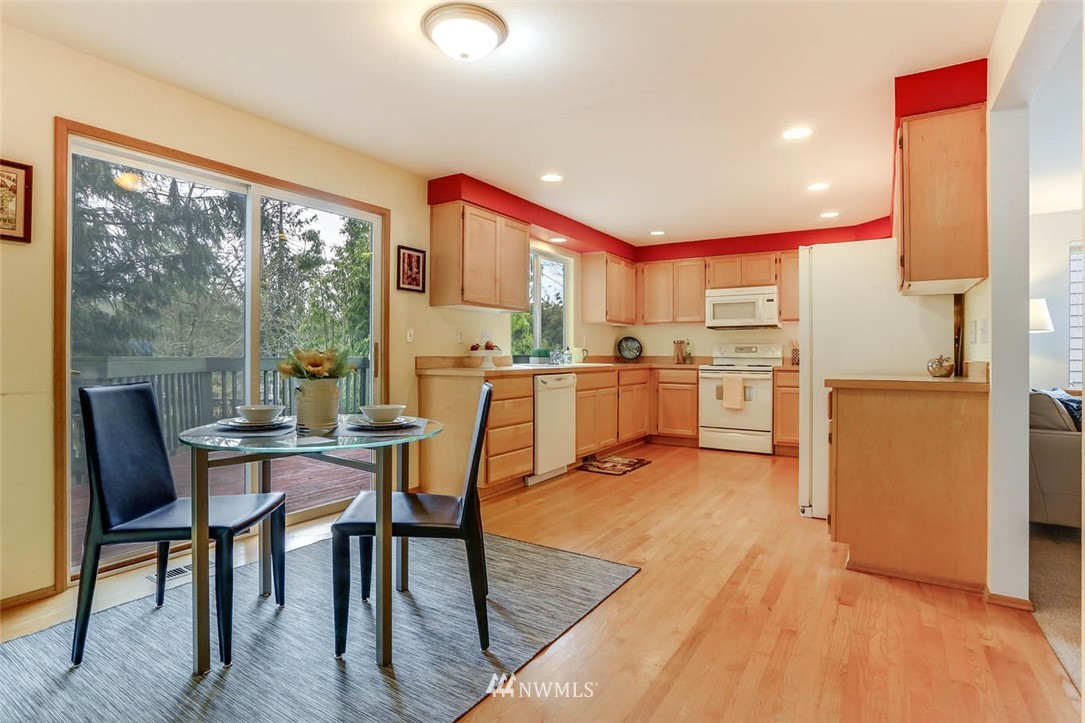 14741 Southeast 185th Place Renton, WA 98058 - Photo 8 of 26 Gallery Image 8