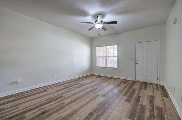 $269,000 | 150 Old Mill Road, Unit 308, Cartersville, GA 30120