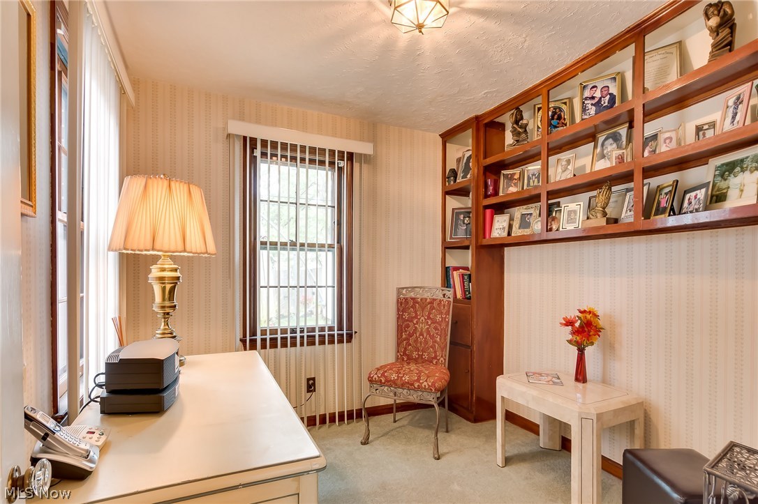 3755 Bainbridge Road Cleveland Heights, OH 44118 - Photo 13 of 34