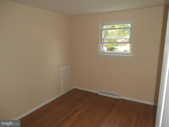 110 Great Oak Road Voorhees, NJ 08043 - Photo 14 of 19 Bedroom