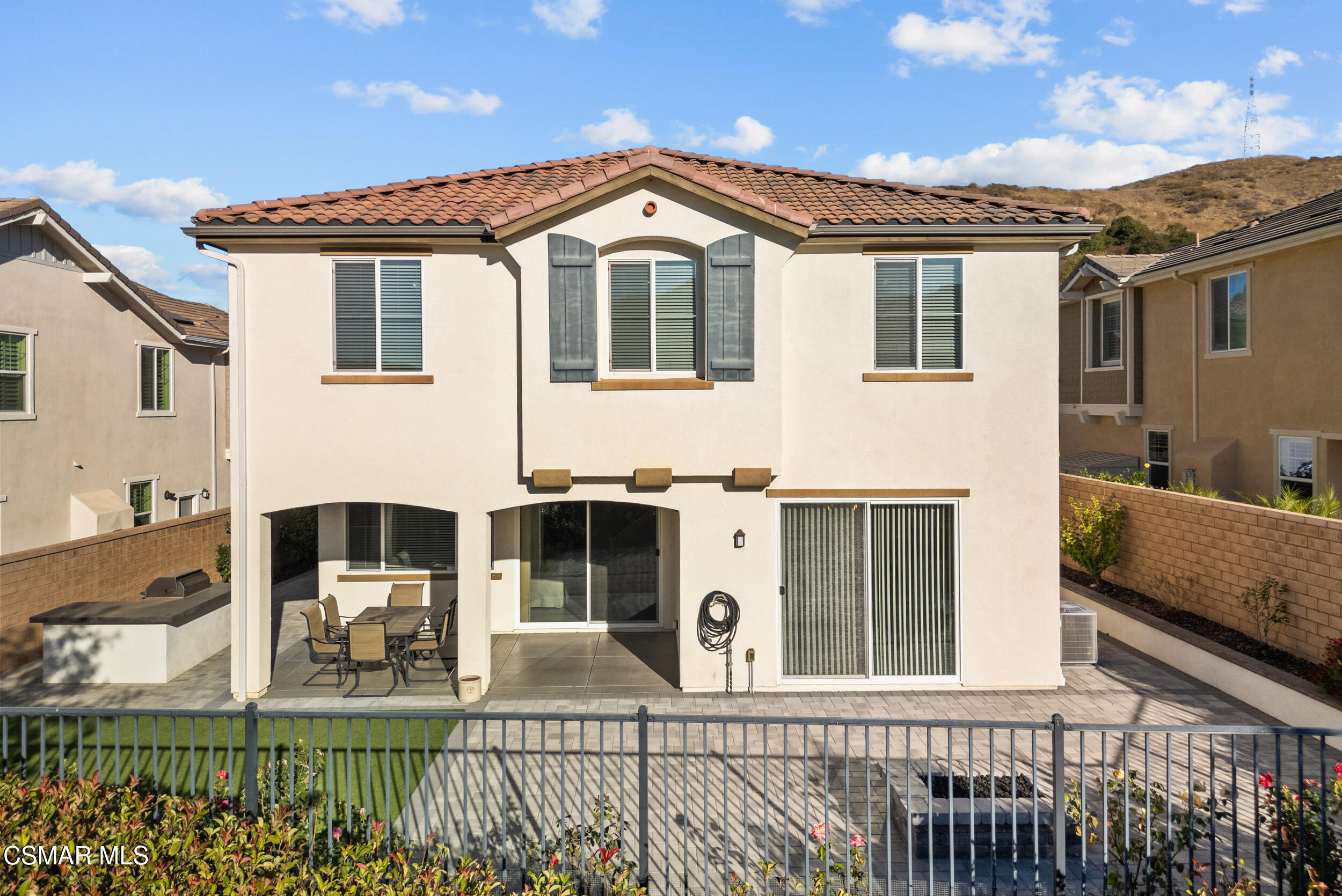 161 White Bark Lane Simi Valley, CA 93065 - Photo 70 of 83 a front view of a house with windows