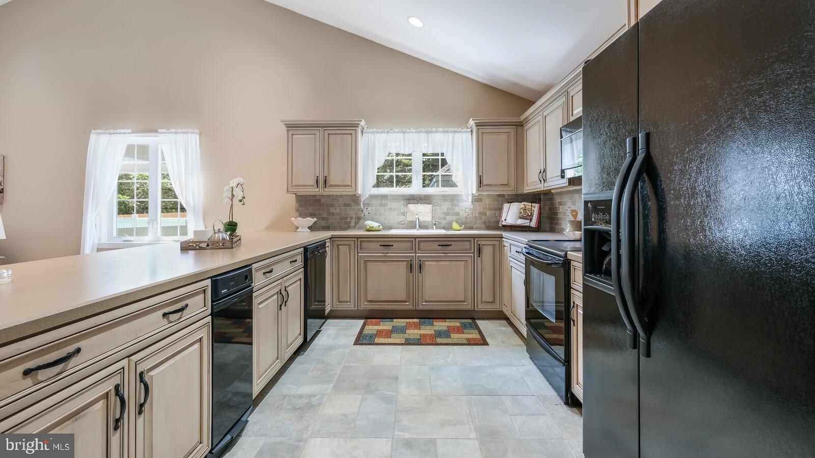 246 South Pennell Road Media, PA 19063 - Photo 31 of 75 Kitchen