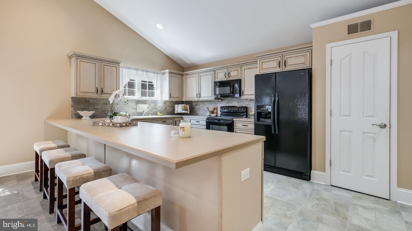 246 South Pennell Road Media, PA 19063 - Photo 32 of 75 Kitchen