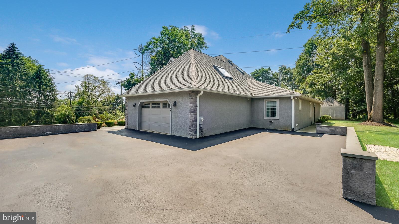 246 South Pennell Road Media, PA 19063 - Photo 75 of 75 Garage