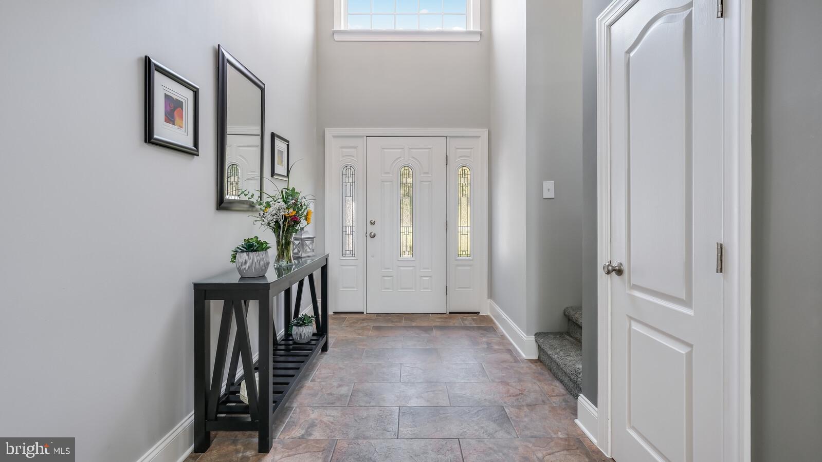 246 South Pennell Road Media, PA 19063 - Photo 9 of 75 Foyer