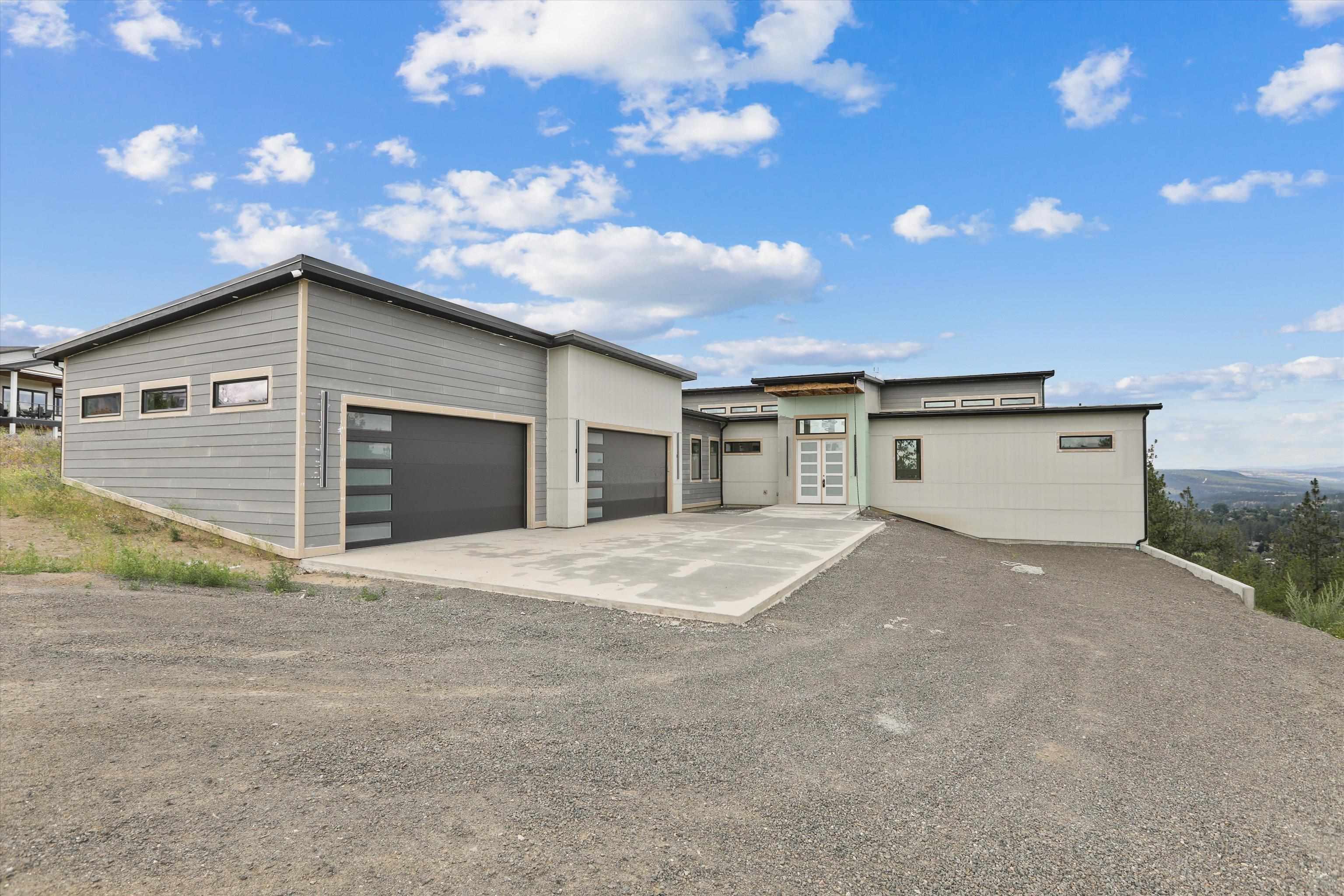 8905 North Rustle Road Spokane, WA 99208 - Photo 3 of 45