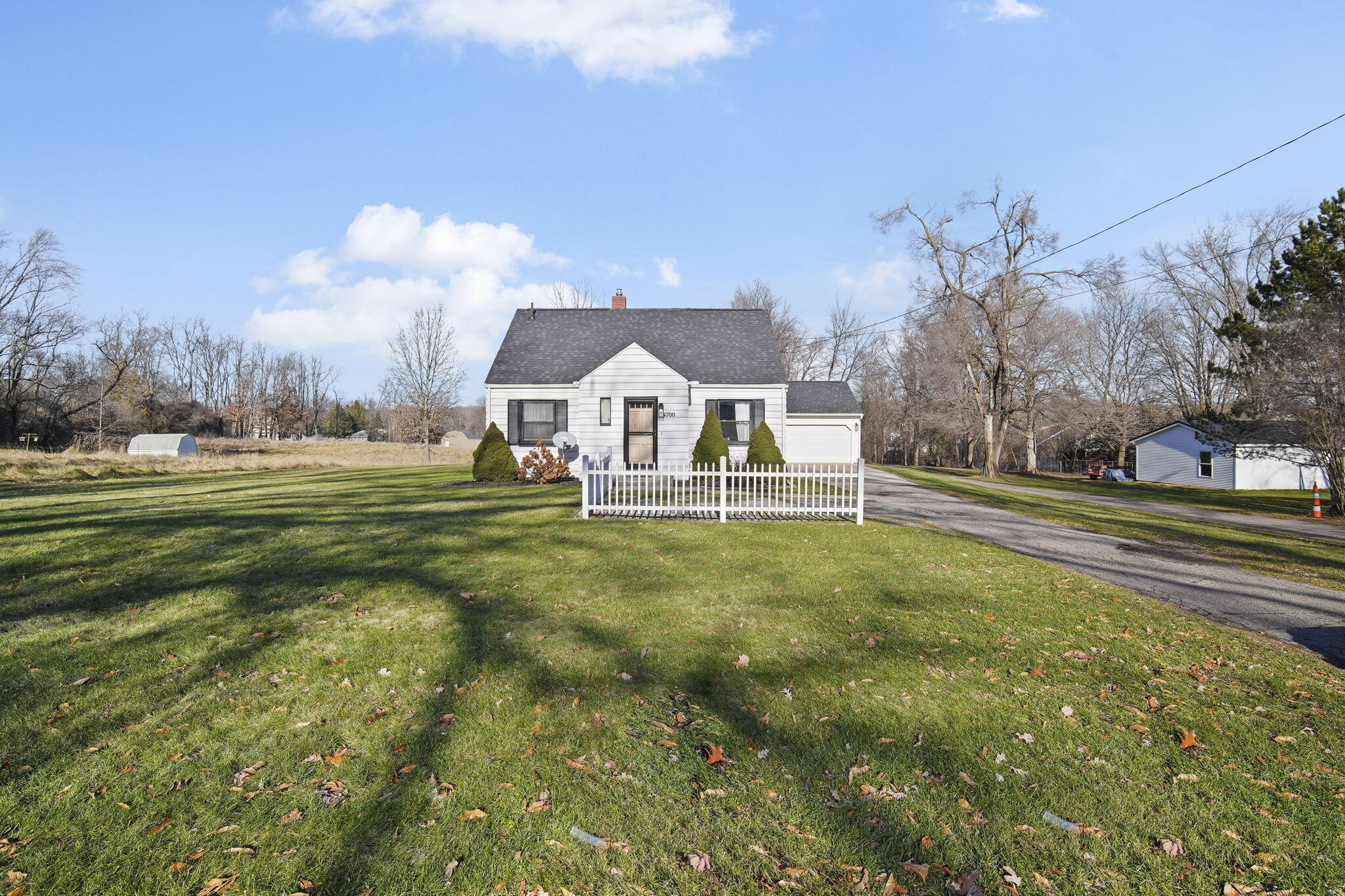 4700 McCain Road Jackson, MI 49201 - Photo 2 of 43 1