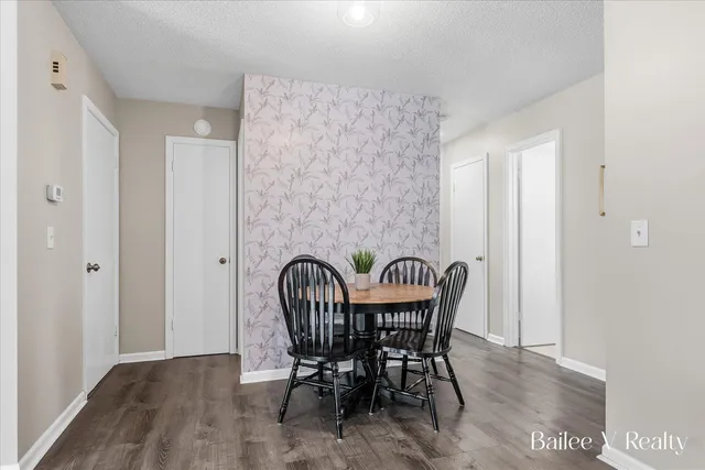 $339,000 | 447 Stonehenge Street Southeast, Grand Rapids, MI 49548