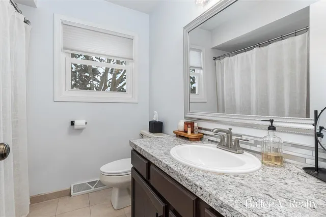 $339,000 | 447 Stonehenge Street Southeast, Grand Rapids, MI 49548