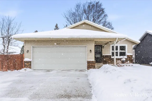 $339,000 | 447 Stonehenge Street Southeast, Grand Rapids, MI 49548